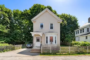 17 Holworthy Pl, Cambridge, MA 02138 - Photo 14