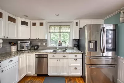 30 Edgewood Ln, Marshfield, MA 02050 - Photo 6