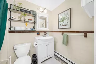 9 Sycamore St, Somerville, MA 02143 - Photo 16