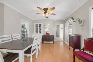 9 Cottage St, Dracut, MA 01826 - Photo 8
