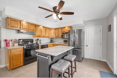9 Cottage Street, Dracut, MA 01826 - Photo 16
