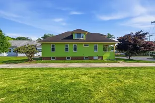 16 Hartford St, South Hadley, MA 01075 - Photo 32