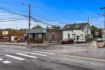 66 Loring Ave, Salem, MA 01970 - Photo 4