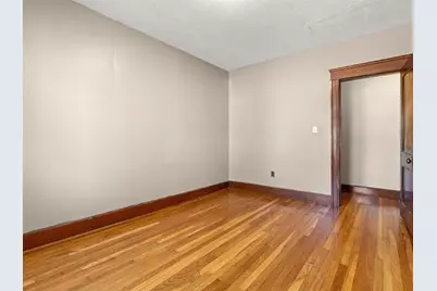 191 W 6th St #1, Lowell, MA 01850 - Photo 10