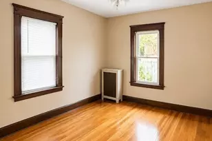 191 W 6th St, Lowell, MA 01850 - Photo 6