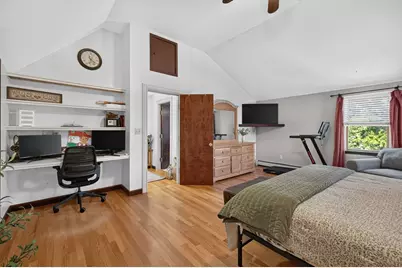55 Irving St, Fall River, MA 02723 - Photo 14