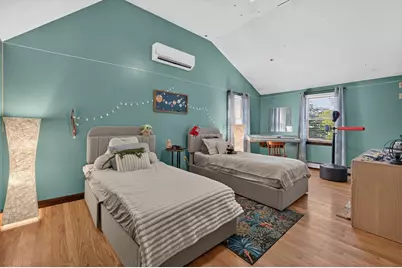 55 Irving St, Fall River, MA 02723 - Photo 16