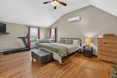 55 Irving St, Fall River, MA 02723 - Photo 12