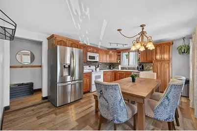 55 Irving St, Fall River, MA 02723 - Photo 2
