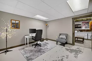 55 Irving St, Fall River, MA 02723 - Photo 20