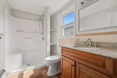 10 Carlisa Dr, Fall River, MA 02723 - Photo 8