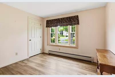 14 Florence Rd, Easthampton, MA 01027 - Photo 28