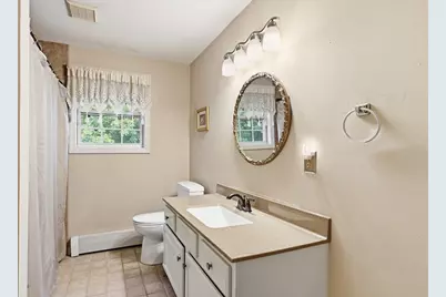 14 Florence Rd, Easthampton, MA 01027 - Photo 20