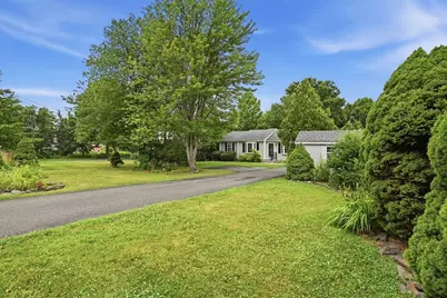 14 Florence Rd, Easthampton, MA 01027 - Photo 6