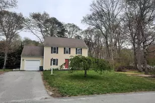 8 Patricks Way, Sandwich, MA 02644 - Photo 2
