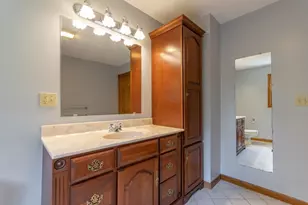 20 Nolan Ln, Agawam, MA 01030 - Photo 22