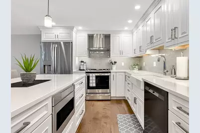 9 Broadway #302, Saugus, MA 01906 - Photo 6