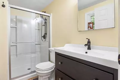 71 Pelczar Rd, Dracut, MA 01826 - Photo 12