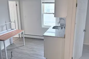 77 Weetamoe St, Fall River, MA 02720 - Photo 12