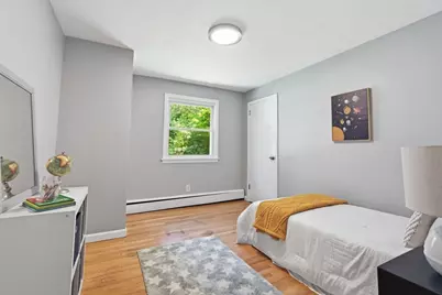 158 Devens St, Springfield, MA 01151 - Photo 8