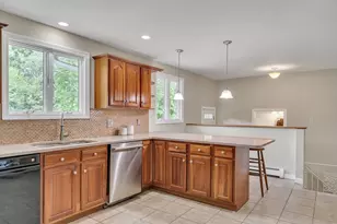 3 Cathy Rd, Burlington, MA 01803 - Photo 16