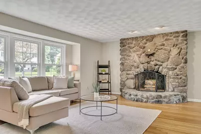 3 Cathy Rd, Burlington, MA 01803 - Photo 8