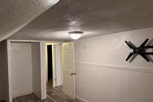 110 Knight Ave, Attleboro, MA 02703 - Photo 8