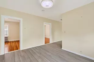 10-12 Bedford St, Quincy, MA 02169 - Photo 6