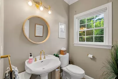 21 Leanne Drive, North Andover, MA 01845 - Photo 14