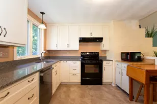 11 Mary Agnes Rd, Framingham, MA 01701 - Photo 2