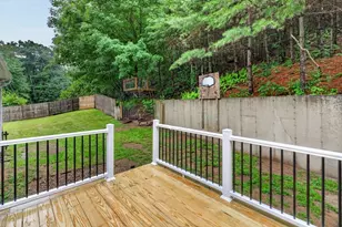 1226 Brimfield Rd, Warren, MA 01092 - Photo 6