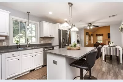 2 Sherwood, Halifax, MA 02338 - Photo 4