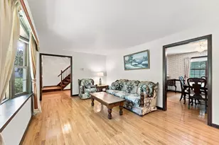 76 Mohawk Dr, Longmeadow, MA 01106 - Photo 6