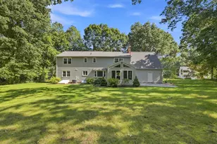 76 Mohawk Dr, Longmeadow, MA 01106 - Photo 2
