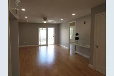 1093 Main St #3, Weymouth, MA 02190 - Photo 4