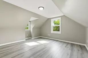 15 Pear St, Springfield, MA 01109 - Photo 18