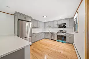 410 Plain St, Braintree, MA 02184 - Photo 12