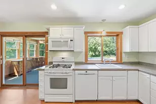 15 Thompson Rd, Hubbardston, MA 01452 - Photo 20