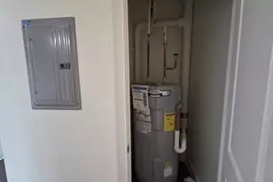 10 Franklin Ave, Revere, MA 02151 - Photo 12