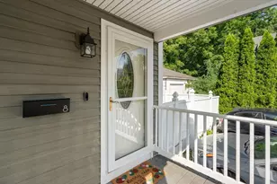 8 Concord Terrace, Framingham, MA 01702 - Photo 2