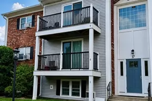 17 Chapel Hill Dr, Plymouth, MA 02360 - Photo 1