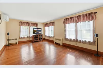 43 Birches Rd, Hubbardston, MA 01452 - Photo 6