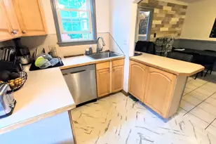 67-69 York Ave, Watertown, MA 02472 - Photo 16