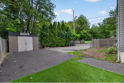 33 Pierpont St, Peabody, MA 01960 - Photo 28