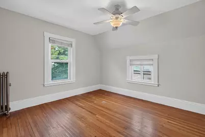 33 Pierpont St, Peabody, MA 01960 - Photo 16