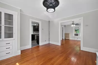 33 Pierpont St, Peabody, MA 01960 - Photo 8