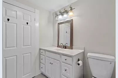 33 Pierpont St, Peabody, MA 01960 - Photo 20