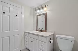 33 Pierpont St, Peabody, MA 01960 - Photo 20