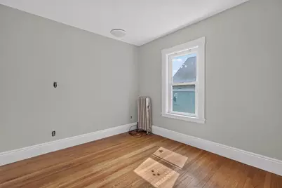 33 Pierpont St, Peabody, MA 01960 - Photo 18