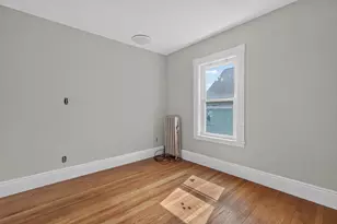 33 Pierpont St, Peabody, MA 01960 - Photo 18